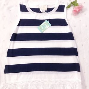 💕SAIL TO SABLE Beautiful top blue and white 😍🤗